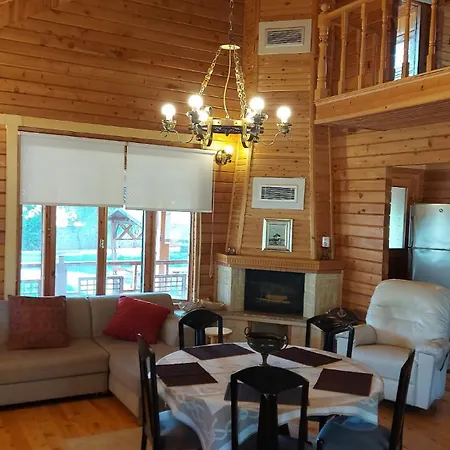 Villa Wooden Wprivate Garden Orchard -room Wac